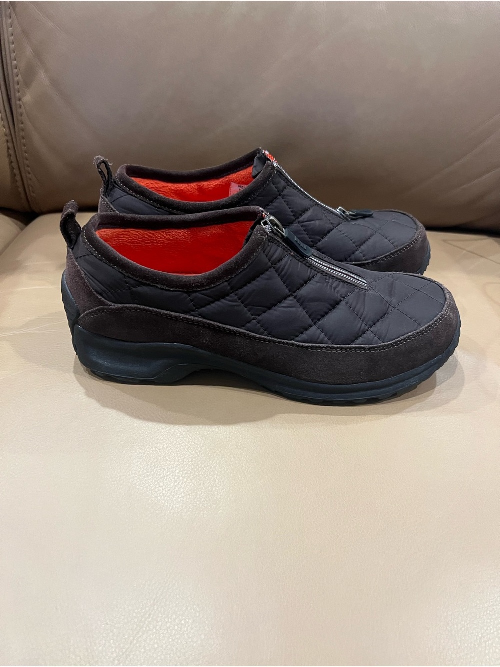 Lands End Quilted Slip-On Comfort Shoes in Black with Red Lining